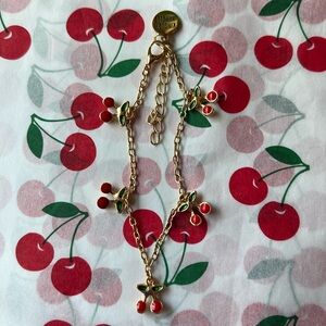 🍒 Kinsley Armelle Gold Cherry Bracelet🍒 NWT 🍒